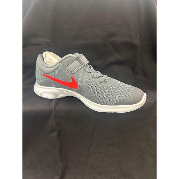 Nike Revolution 4 (PSV) - Picture 1 of 3